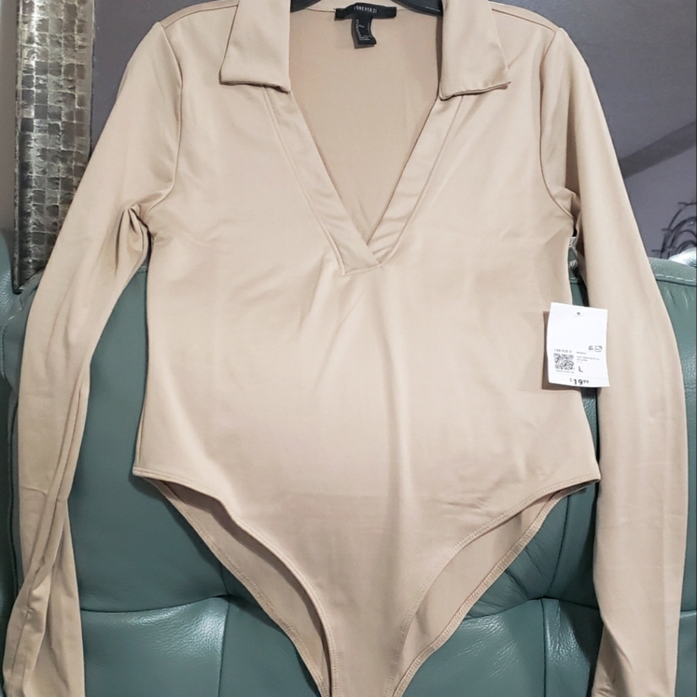 Long sleeve body suit